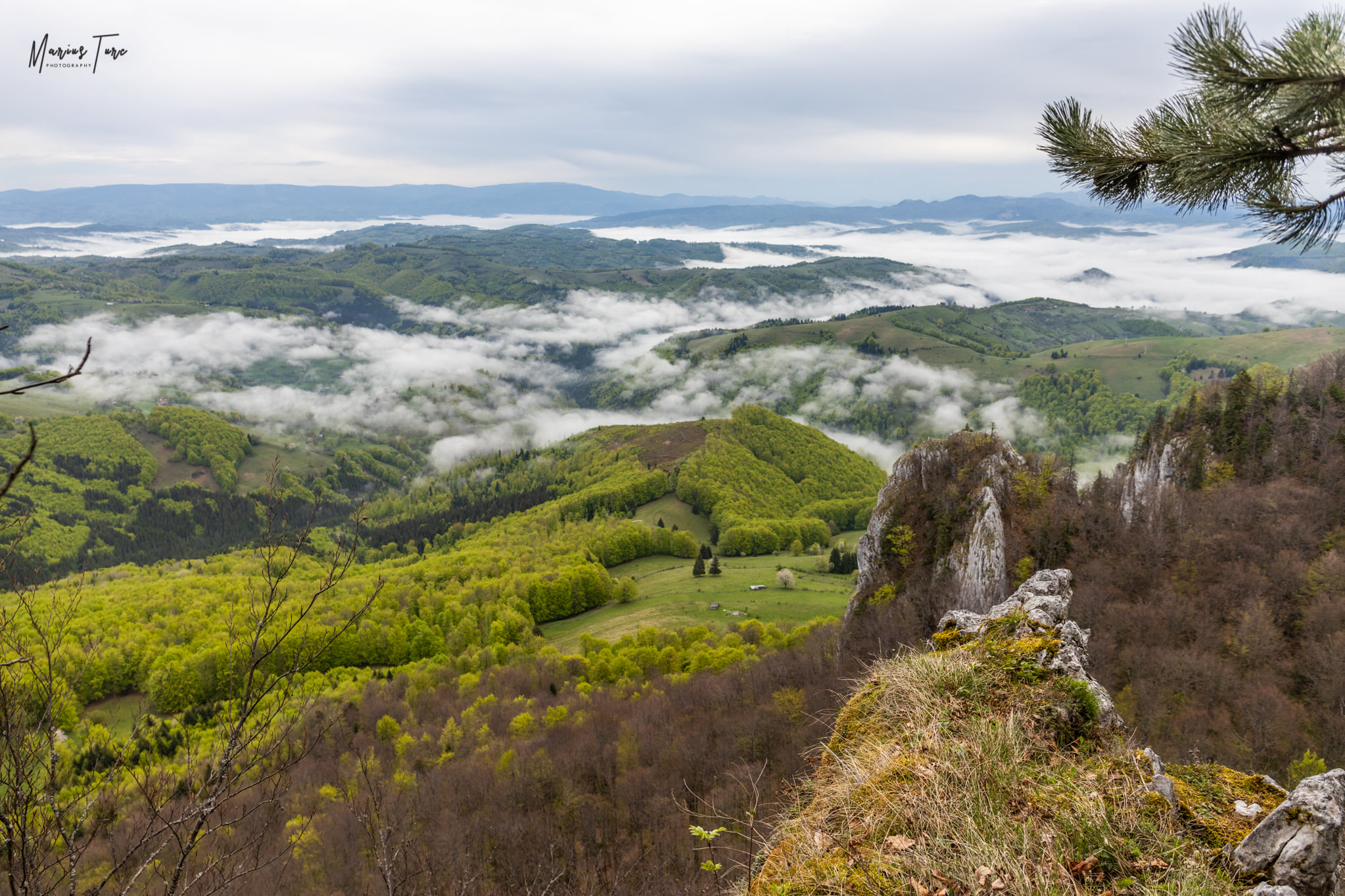  Punct de belvedere spre Valea Arieșului - Marius Turc