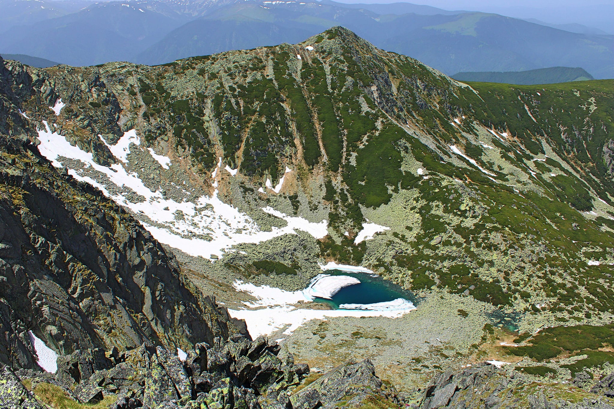  Lacul Ştevia., Şaua şi Vf. Prelucele- Sima Constantin