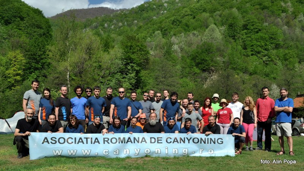  Asociatia Romana Canyoning - Aventura și Socializare