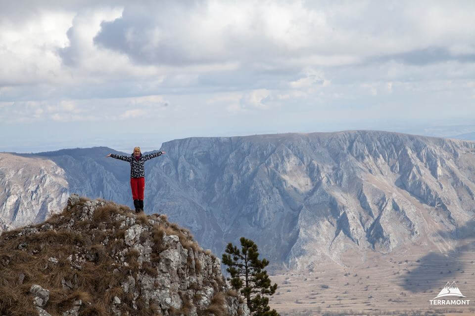  Belvedere Ardașcheia spre Piatra Secuiului - TerraMont