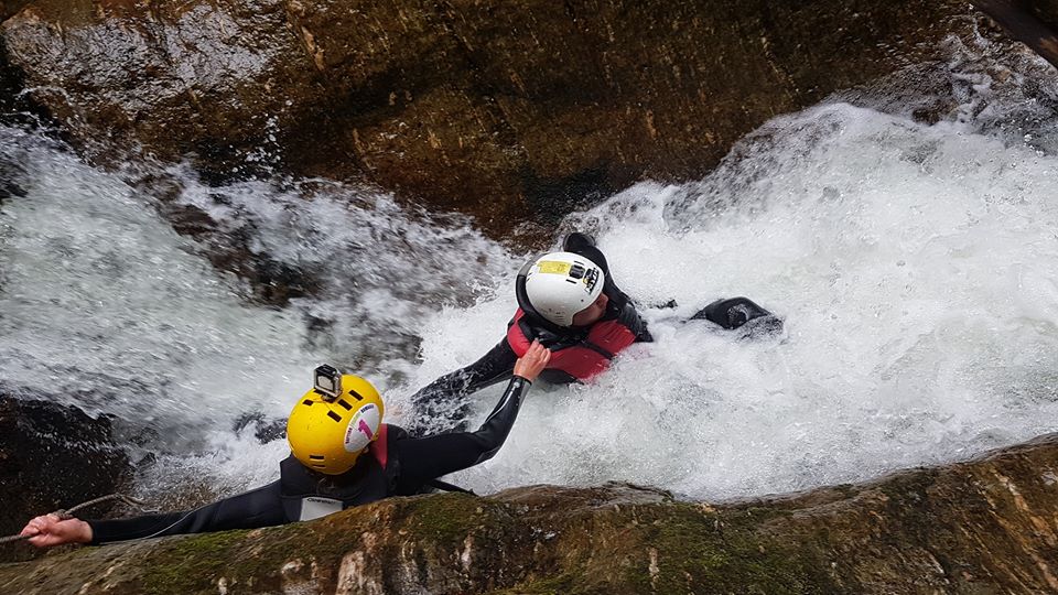  Canyoning Porumbacu - Mares Outdoor Events