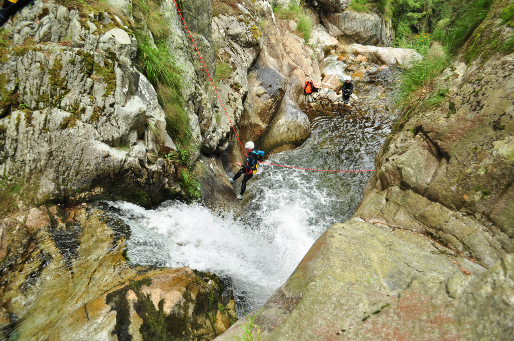  Canyoning Valea Marii - Aventura & Socializare