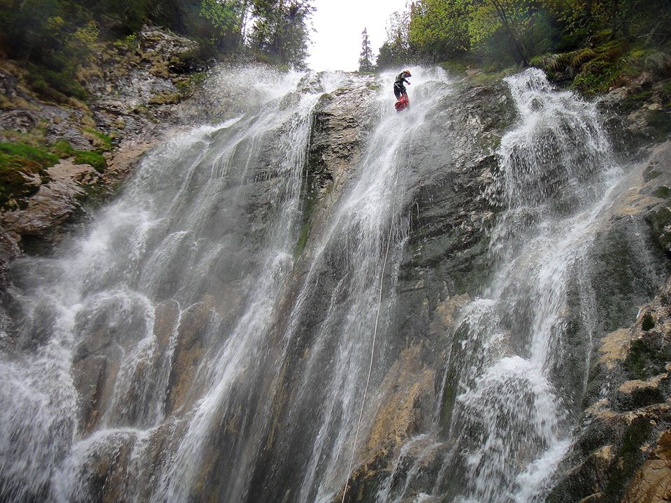  Canyoning Cascada Cailor - TNS Adventures