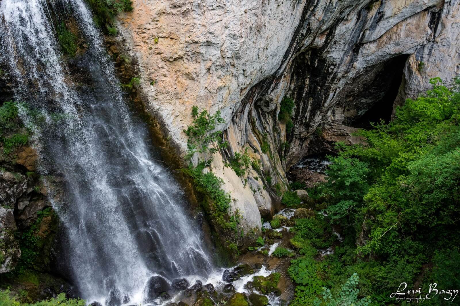  Vanatarile Ponorului - Levi Bagy Photography