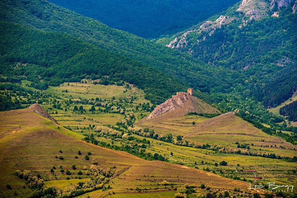  Cetatea Coltesti - Levi Bagy Photography