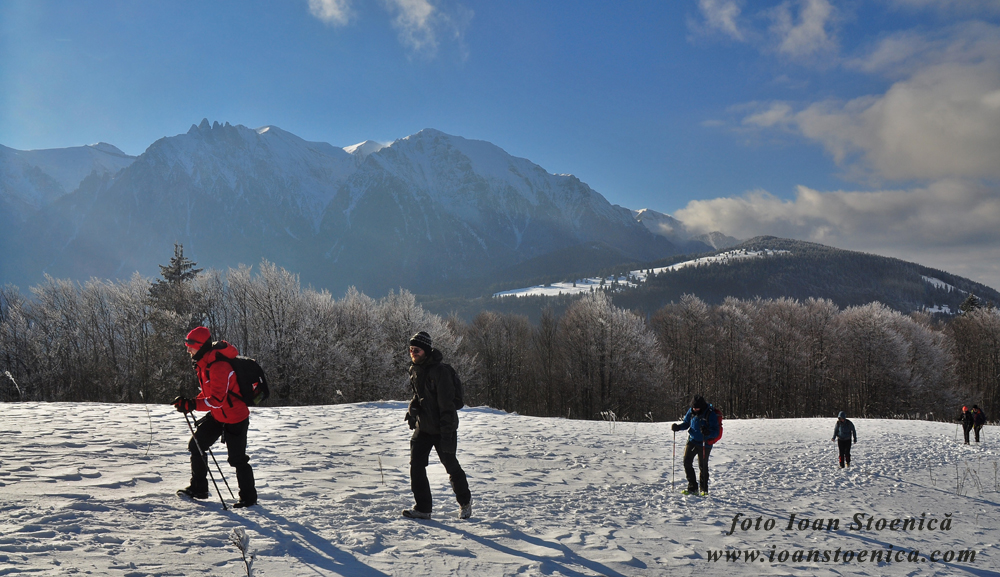  prin bucegi iarna