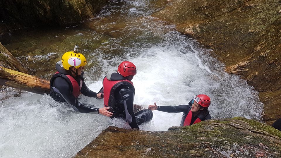  Canyoning Porumbacu - Mares Outdoor Events