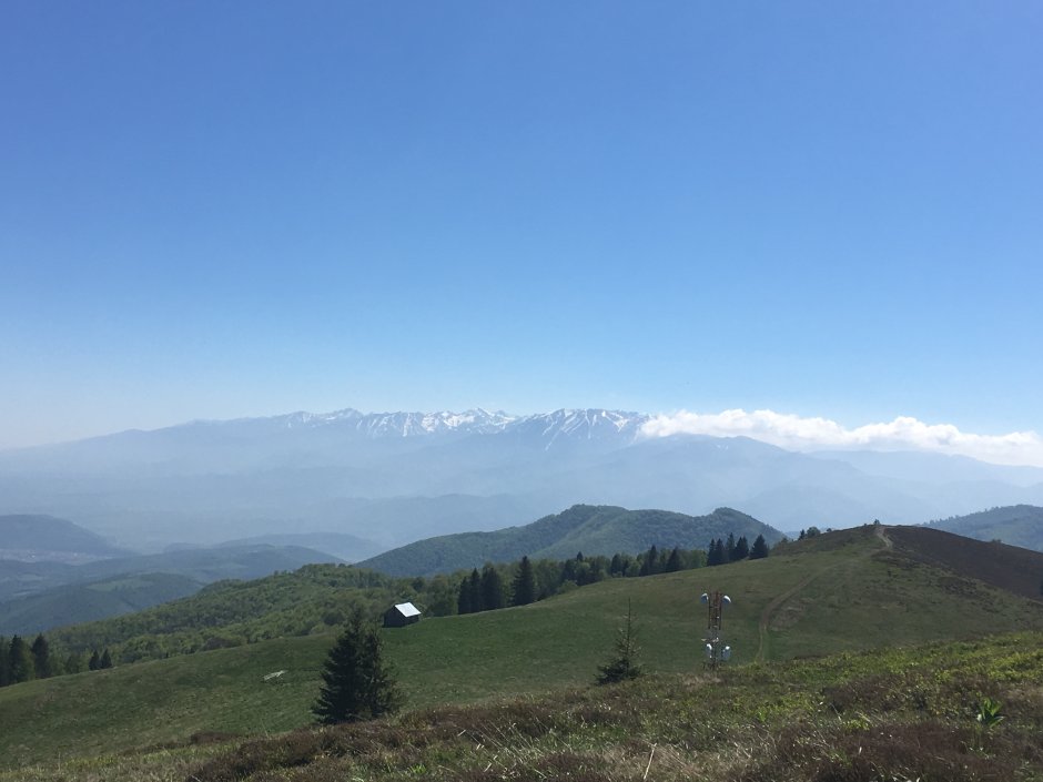  23mn img 13ca fagaras vazut de pe magura 1