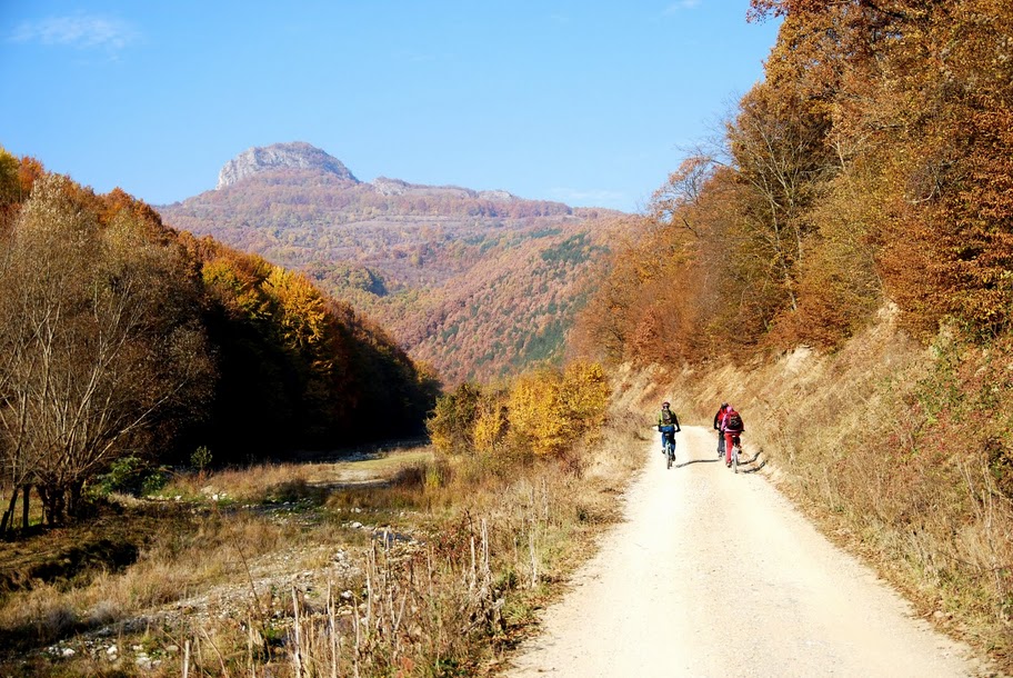  Valea Inzeului - Marian Poara